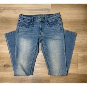 American Eagle Faded Wash Jeggings Size 6 Long - Y2K Casual